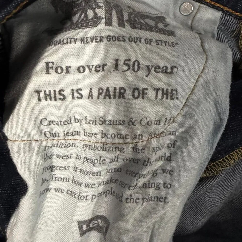 Levi-s Men's Blue and Navy Jeans